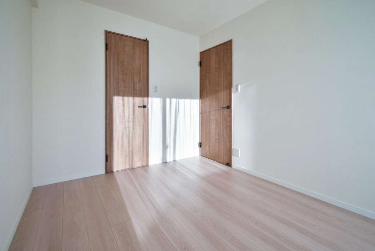 日神パレステージ磯子の森弐番館【仲介手数料無料】の洋室