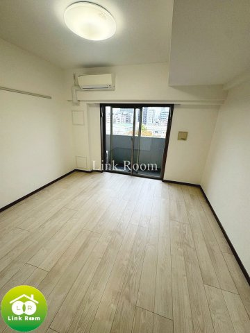 アイル東京深川壱番館の居間・リビング