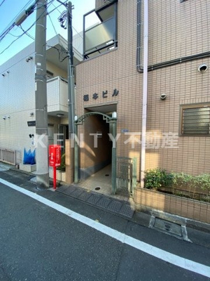 【エントランス】 | 福本ビル | ゆとりのあるエントランスです