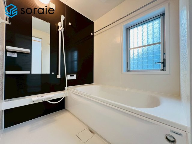 狭山市柏原　中古戸建ての浴室|2月23日撮影