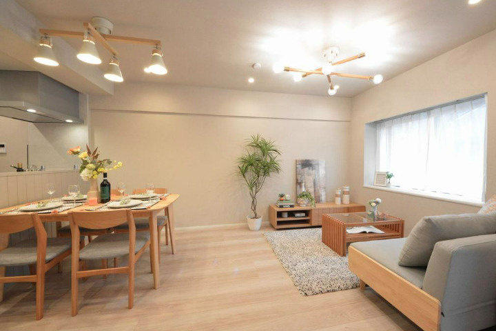 ニューハイツ練馬の居間・リビング|ゆったりとした居間です