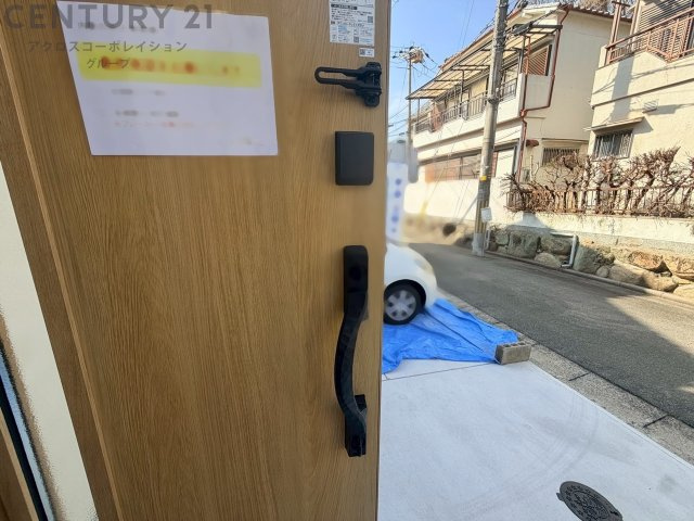 玄関ドア