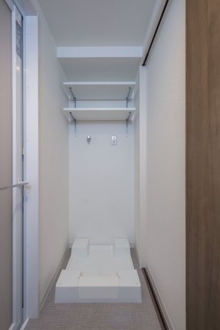 LA GRAN PRISMAの独立洗面台