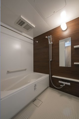 LA GRAN PRISMAの浴室