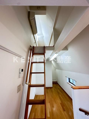 【居間・リビング】 | インベスト羽田Ⅲ | ゆったり過ごせる居間です