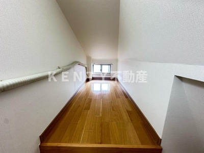 【居間・リビング】 | インベスト羽田Ⅲ | ゆったり過ごせるリビングです