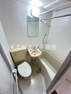 【浴室】 | インベスト羽田Ⅲ | コンパクトで使いやすいお風呂です