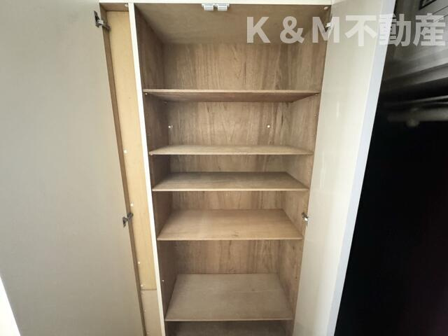 リーブル北小金の収納|こまごまとしたものを収納できそうですね