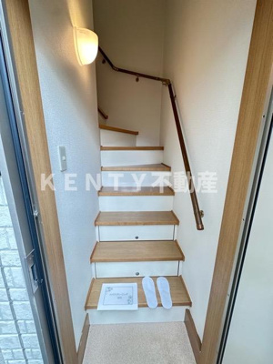 【玄関】 | インベスト羽田Ⅲ | 落ち着いた玄関です