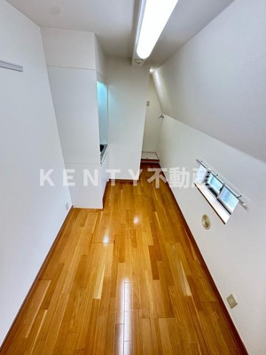 【居間・リビング】 | インベスト羽田Ⅲ | 使いやすい居間です