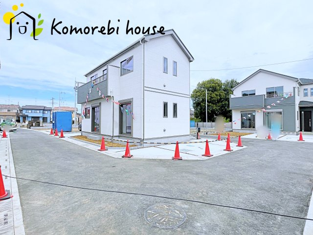 第3　伊奈町小室　新築一戸建て　ハートフルタウン　Lの前面道路含む現地写真|前面道路含む現地写真です