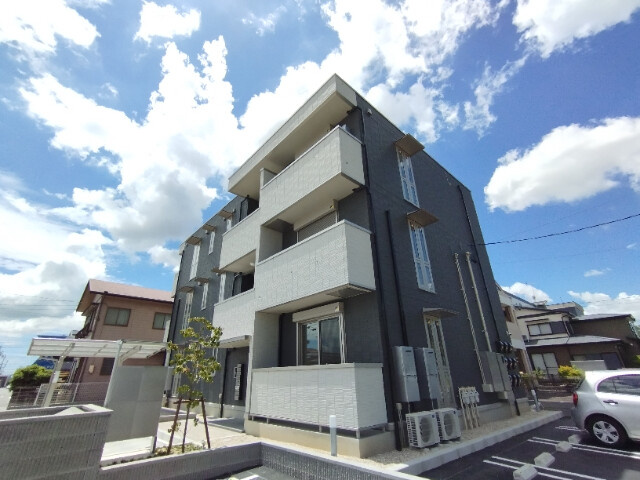 コンフォートプレイスⅡの外観