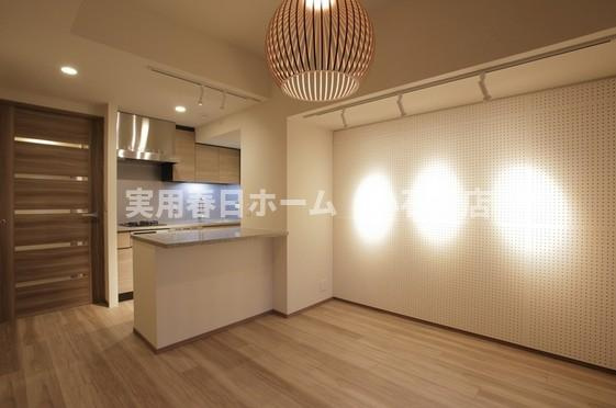 【居間・リビング】