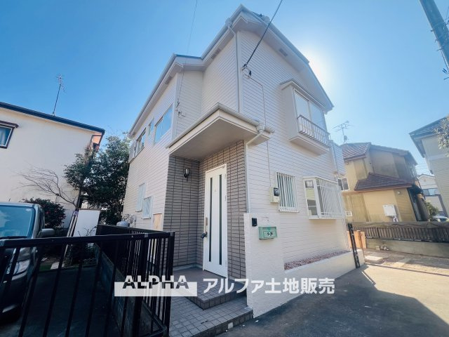 武蔵村山市学園3丁目　中古戸建の外観|【Soft Horizon】
◆空とつながる暮らし◆
広がる景色が、心の視界までひらいてくれる。過ごすほどに、毎日の一瞬一瞬が大切に感じられる住まい。