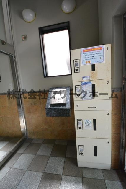 イル・マーレ東のロビー