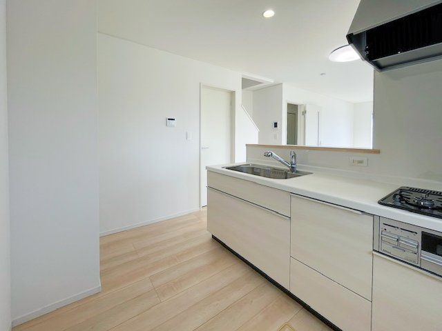 【キッチン】 | 鈴鹿市長太新町4丁目《1号棟》