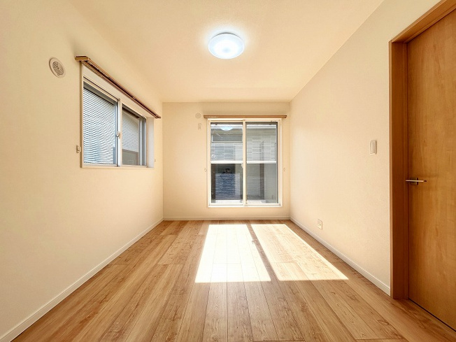 【洋室】 | □■平塚市四之宮2丁目 中古戸建■□
