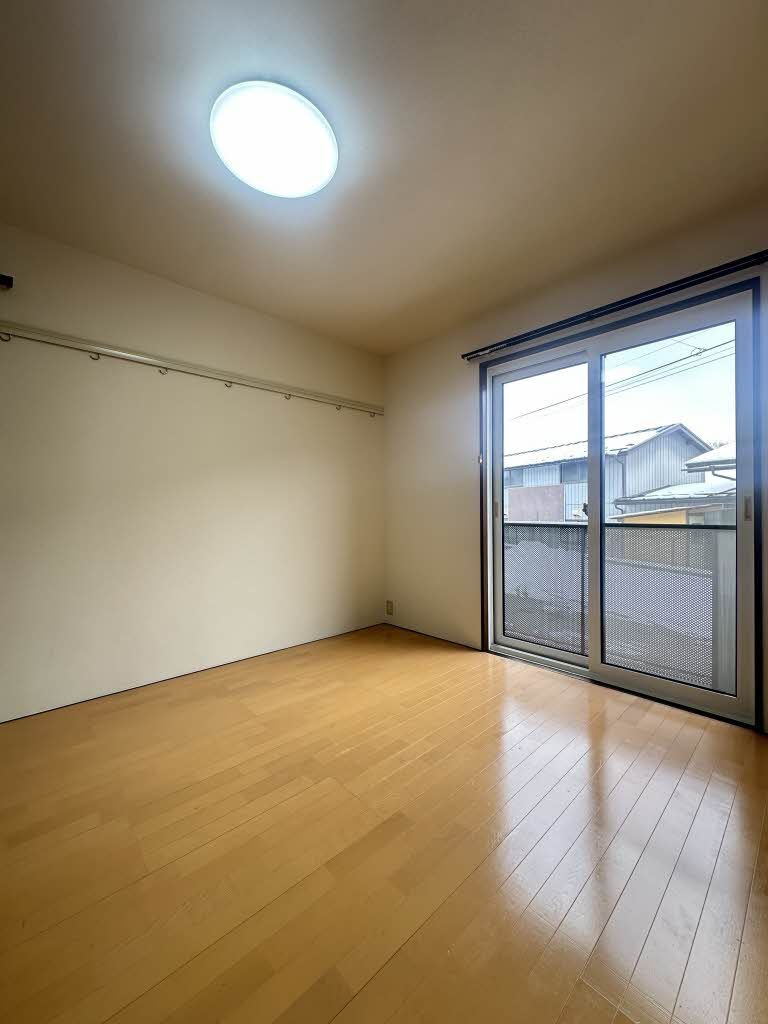 グランドメゾン中津川 Ａの洋室