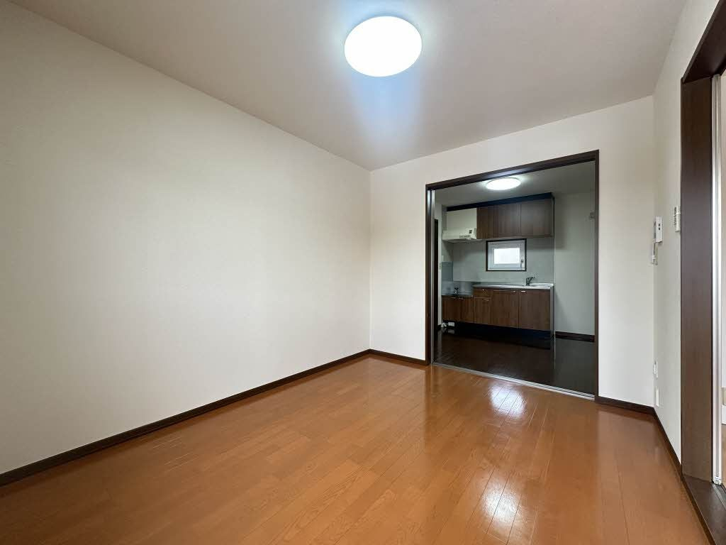 グランドメゾン中津川 Ａの居間・リビング