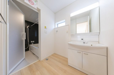 【洗面所】 | 鈴鹿市岸岡町《4号棟》