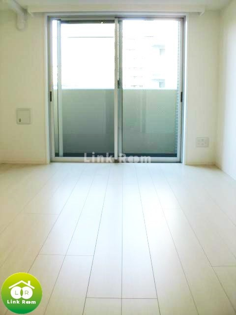 フュージョナル両国TREの居間・リビング