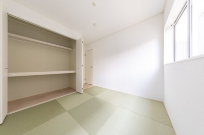 【和室】 | 鈴鹿市岸岡町《2号棟》 | 洋風和室