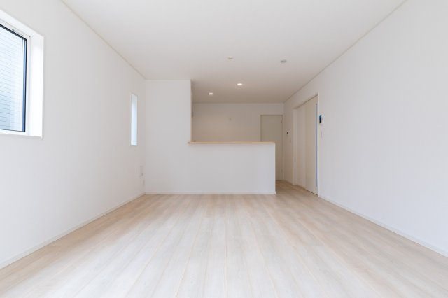 【居間・リビング】 | 鈴鹿市岸岡町《2号棟》