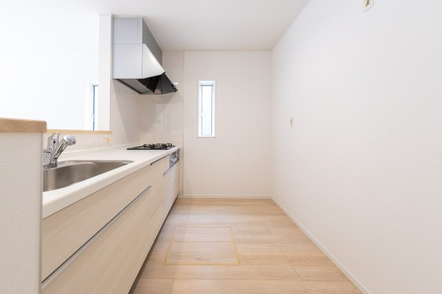 【キッチン】 | 鈴鹿市岸岡町《2号棟》