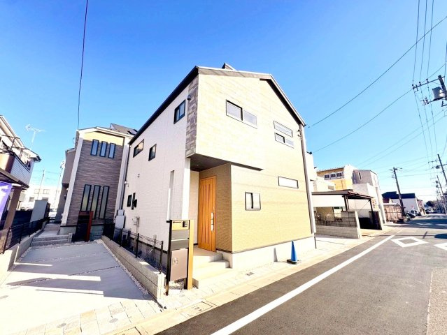 足立区入谷3丁目　新築分譲住宅　全３棟