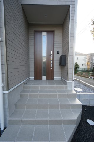 Sumai-to千葉市緑区誉田町のエントランス|初期費用ご相談ください！