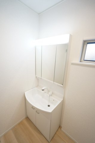 Sumai-to千葉市緑区誉田町の洗面所|オンライン対能応可！