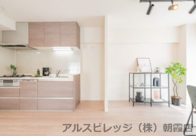 ライオンズヒルズ和光第3のダイニング