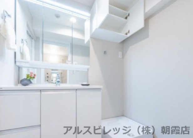 ライオンズヒルズ和光第3の独立洗面台