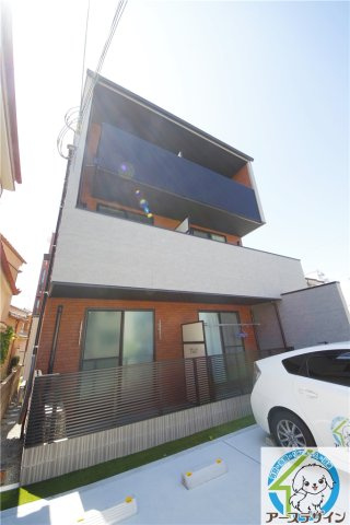 ブロンテ大久保の外観