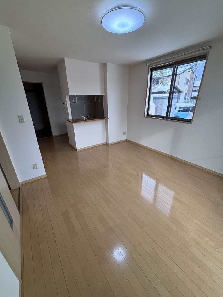 ミューローズ長橋Ｂの居間・リビング