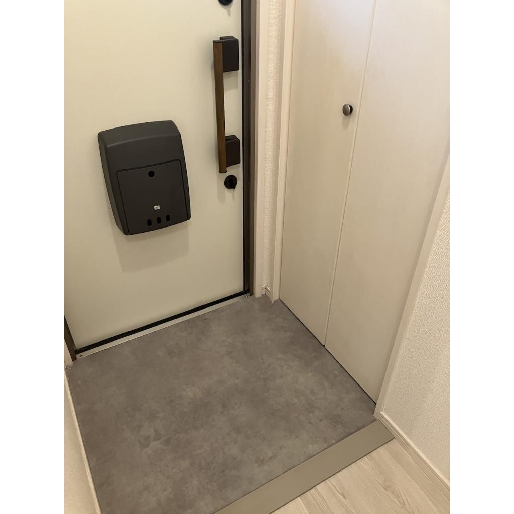 アルヴェアーレ　Ⅰの玄関