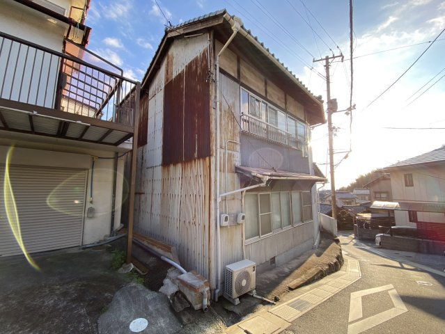 呉市西惣付戸建ての外観