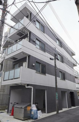 【外観】 | モン・シャトー上高田 | 鉄筋コンクリート造のがっちりとした建物。