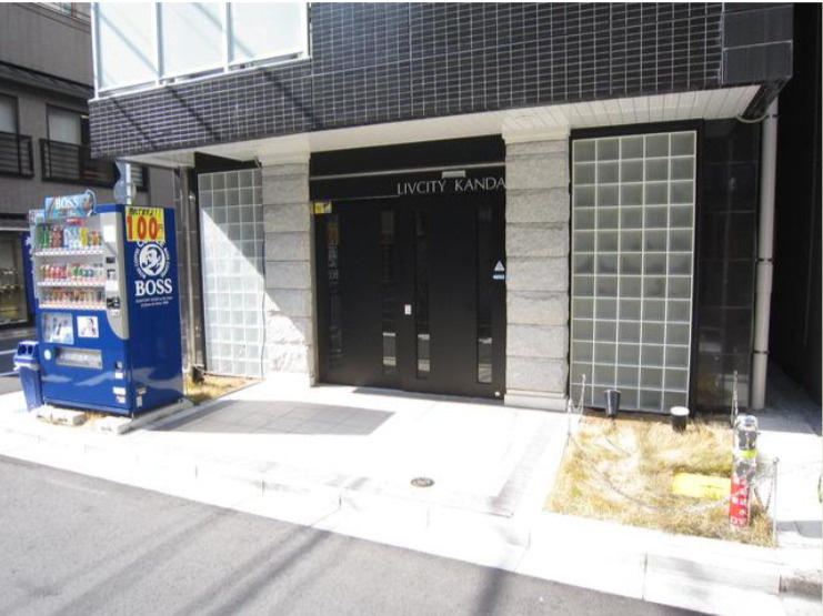 千代田区神田富山町の賃貸マンションのエントランス