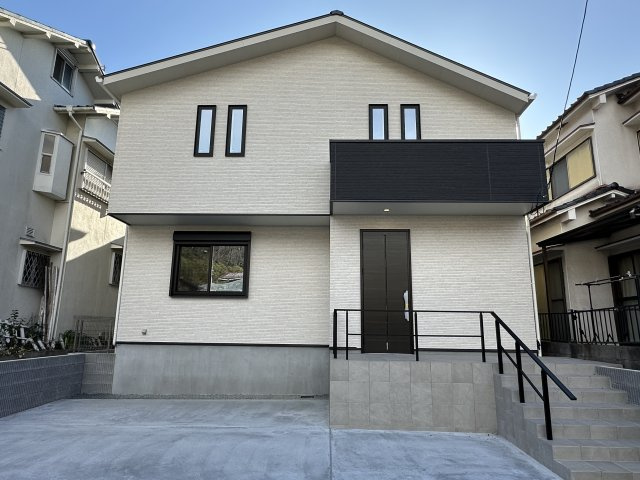 神戸市西区押部谷町木幡新築戸建