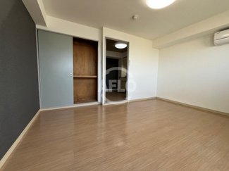 【居間・リビング】 | グランビルド阿倍野 | グランビルド阿倍野　洋室