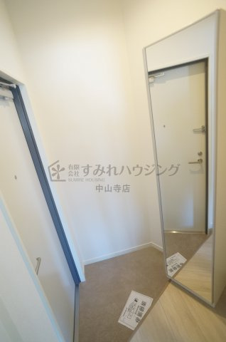 ELEGANTE宝塚の玄関|参考、同建物・同間取りの号室