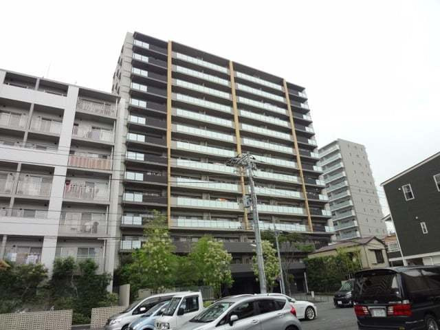 アデニウム新小岩の外観