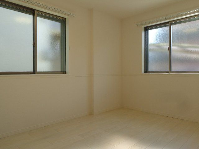 セリョンの洋室|使い勝手のいい洋室です