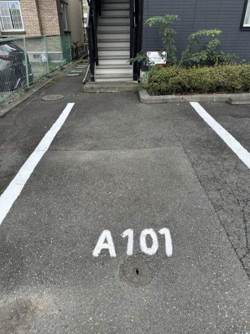 サンベルディＡの駐車場