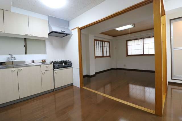 【居間・リビング】