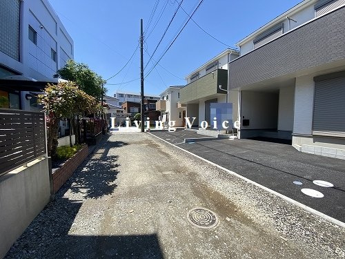 【外観】 | 【仲介手数料０円】平塚市達上ヶ丘第4　新築一戸建て　全2棟 | 1号棟　平塚市達上ヶ丘第4　新築一戸建て　全2棟
