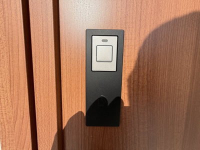 【玄関】 | 那覇市宮城（全4棟）4号棟 | 4号棟　スマートキー付き♪