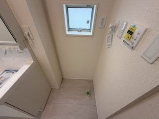 【ランドリースペース】 | 那覇市宮城（全4棟）4号棟 | 4号棟　洗濯機置き場♪