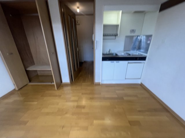 三鷹市深大寺２丁目のアパートのキッチン